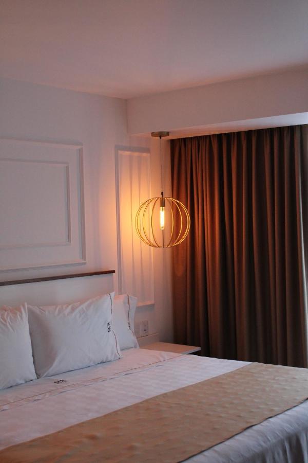 Six Hotel Guadalajara Degollado Экстерьер фото