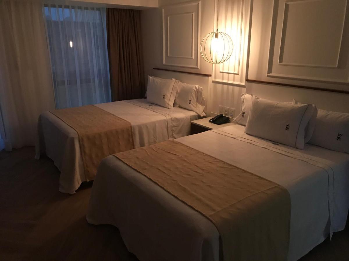 Six Hotel Guadalajara Degollado Экстерьер фото