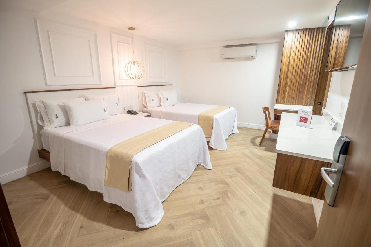 Six Hotel Guadalajara Degollado Экстерьер фото