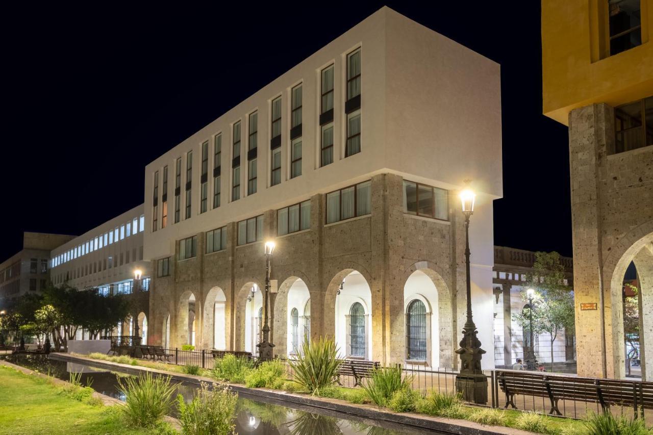 Six Hotel Guadalajara Degollado Экстерьер фото