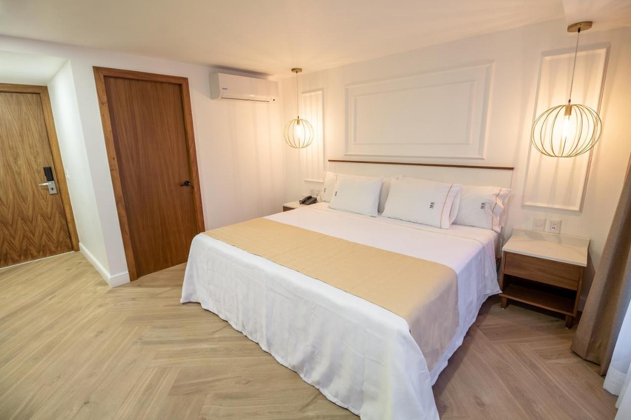 Six Hotel Guadalajara Degollado Экстерьер фото
