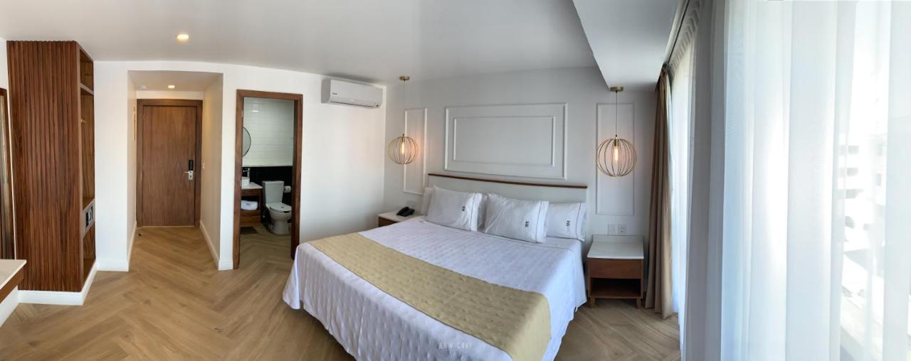 Six Hotel Guadalajara Degollado Экстерьер фото