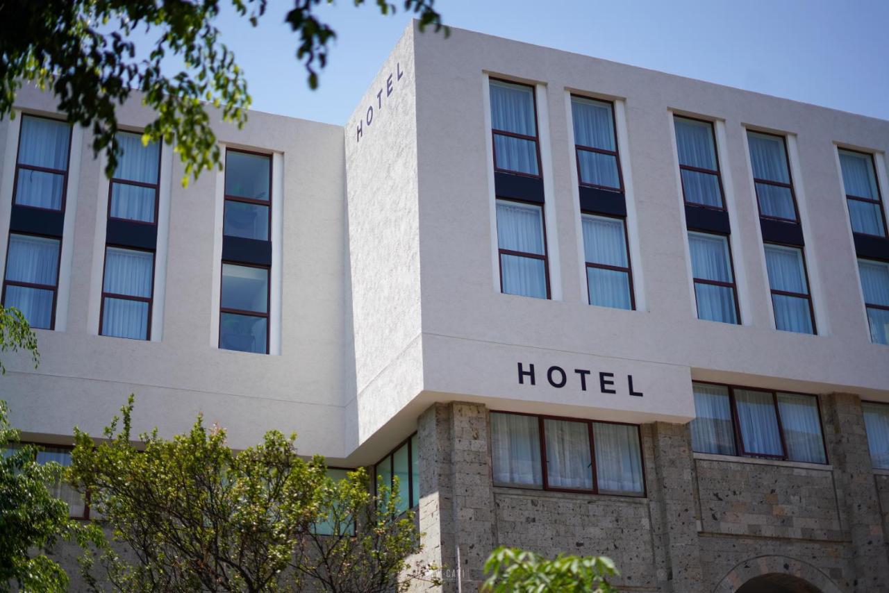 Six Hotel Guadalajara Degollado Экстерьер фото