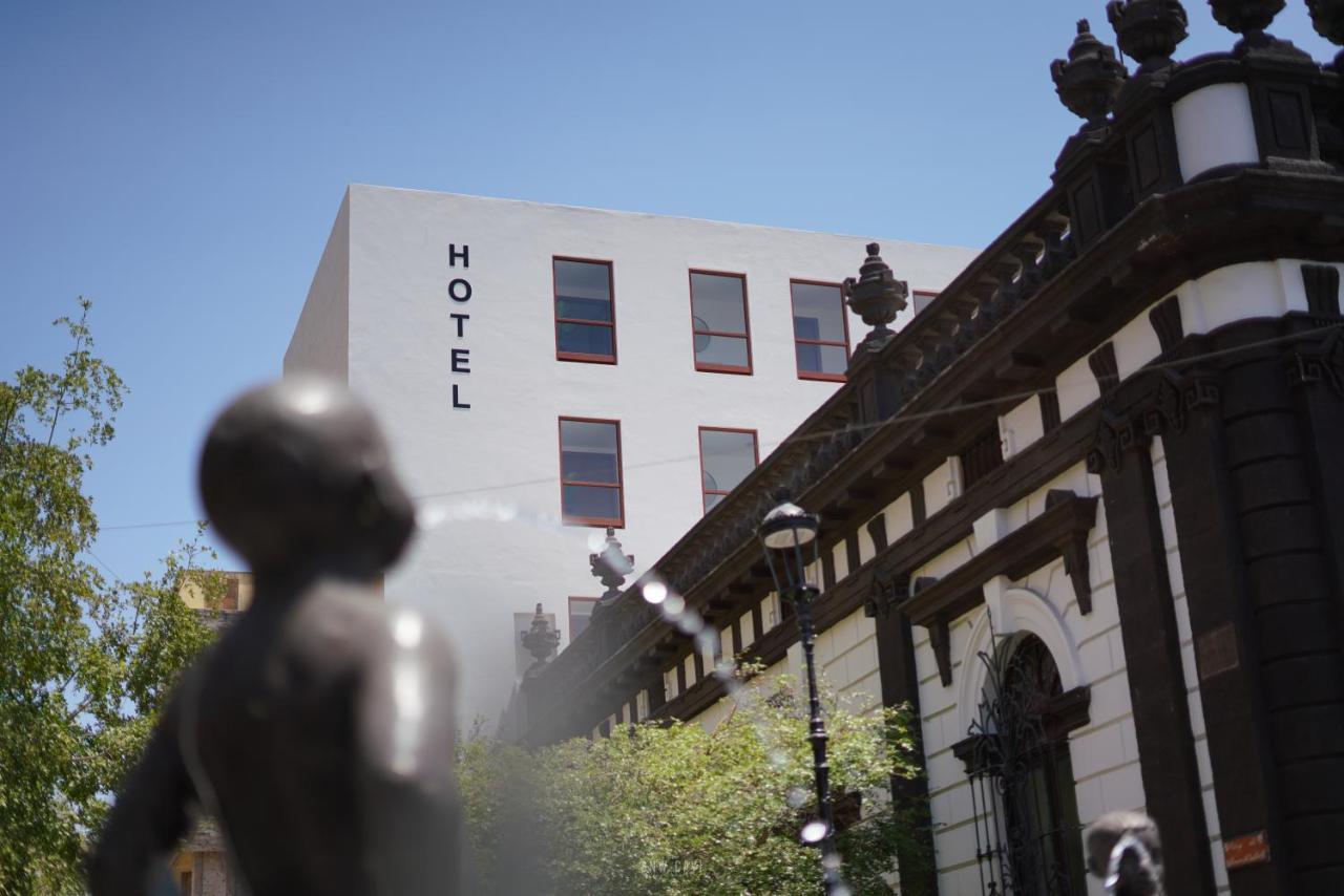 Six Hotel Guadalajara Degollado Экстерьер фото